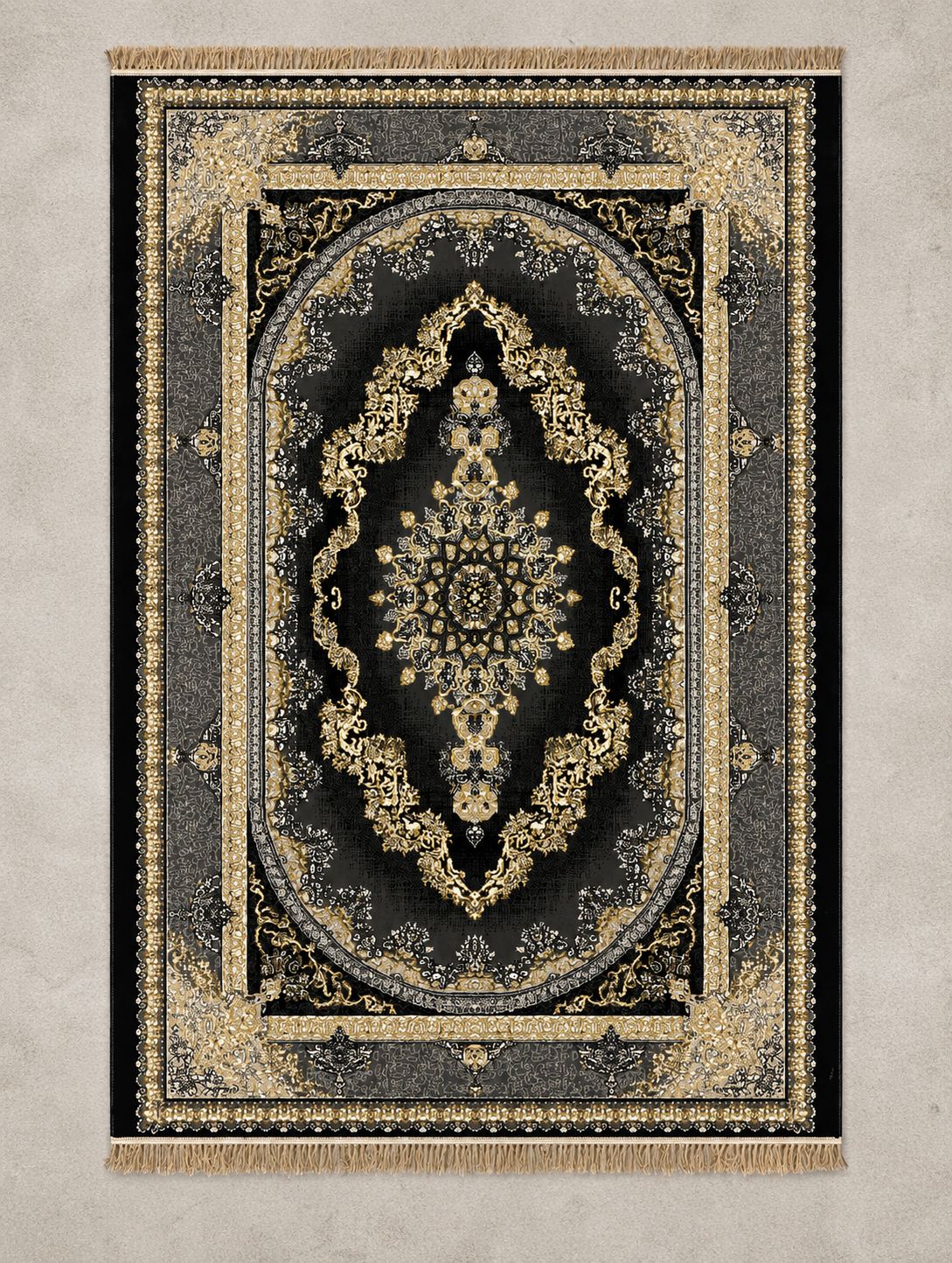 The Obsidian Gold Centerpiece