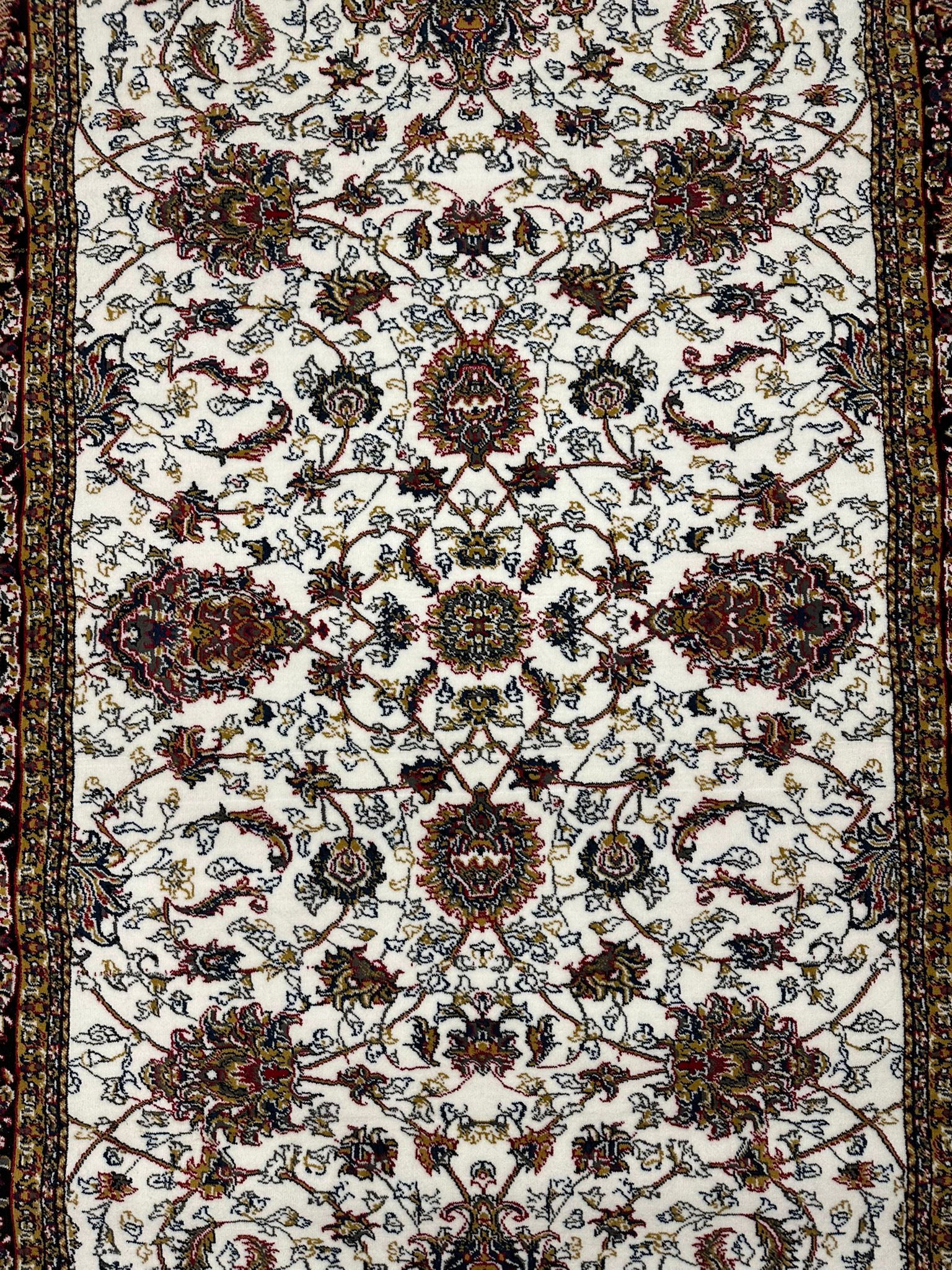 The Isfahan Ivory Afshan